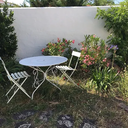Dom wakacyjny Maison A Ile De Noirmoutier Avec Acces Direct A La