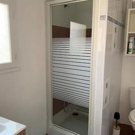 Maison A Ile De Noirmoutier Avec Acces Direct A La * La Guérinière